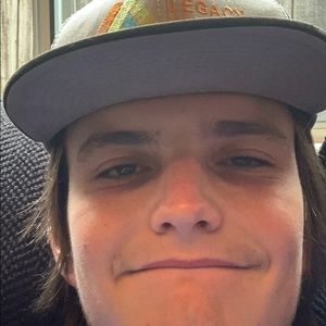 Meet your Posher, Grant